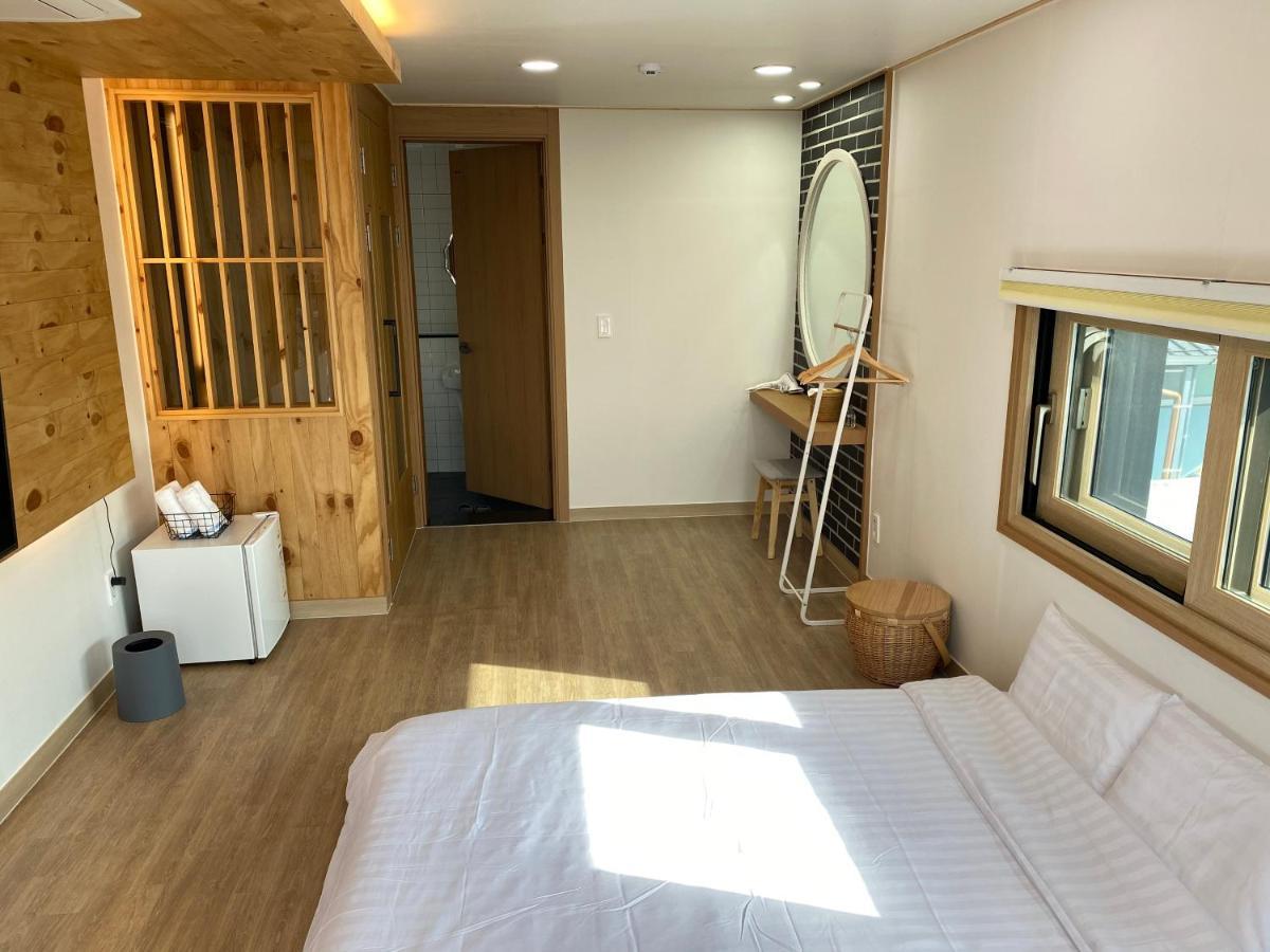 38Th Street Guesthouse Mokpo Exterior photo